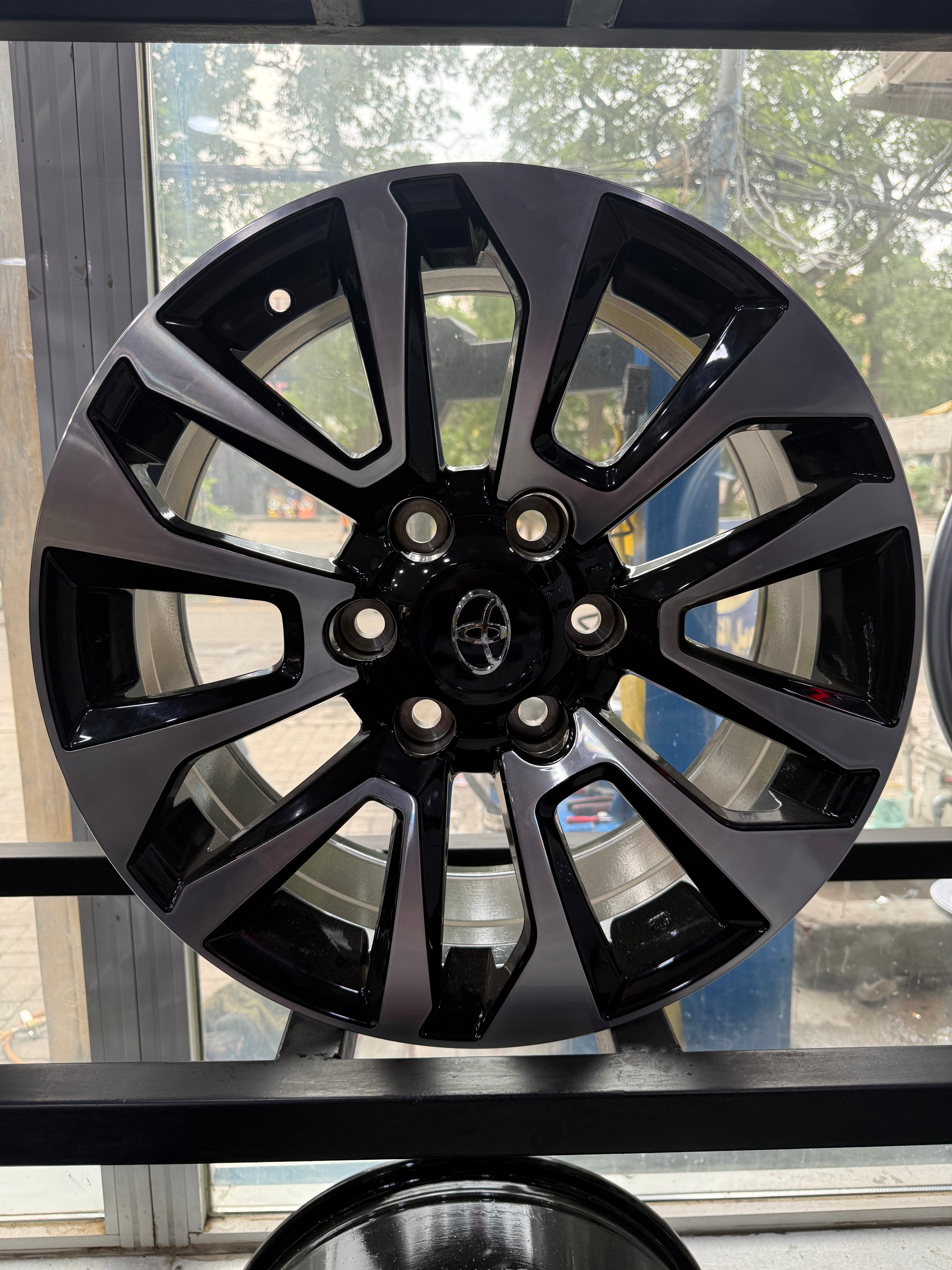 Toyota Land Cruiser Prado New Design OEM Alloy Rim 18 Inch